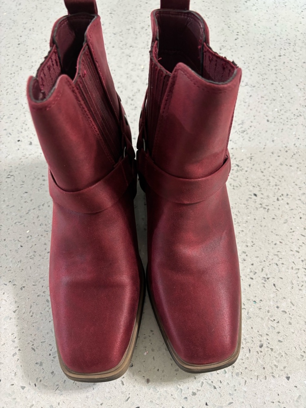 True Craft Women's Burgundy Ankle Boots with Low Block Heel New - Picture 4 of 7